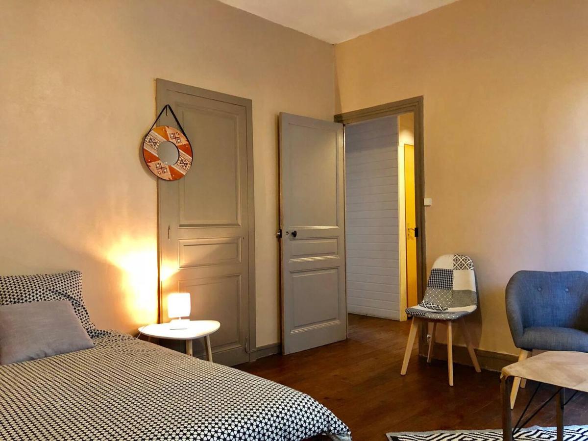 Le Orange - Confort - Wifi - Entre Gare Et Centre Quimper Dış mekan fotoğraf